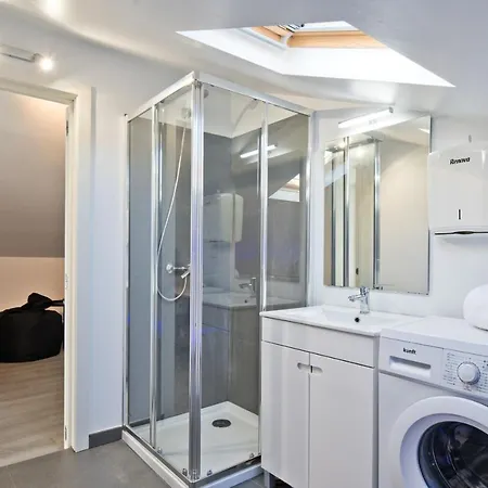 Bmyguest - Ii Apartment *